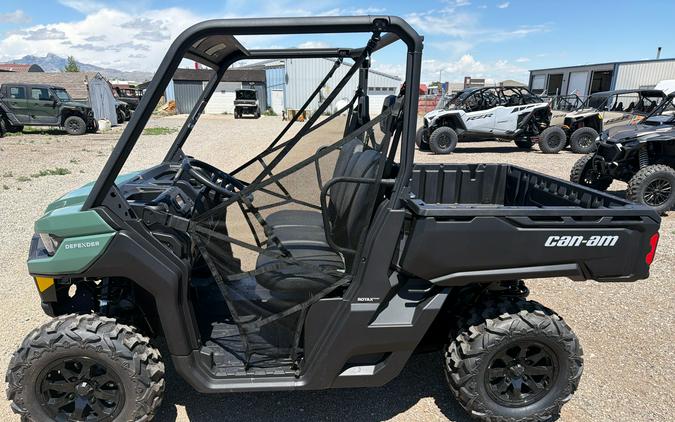 2026 Can-Am Defender DPS HD7