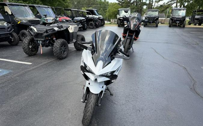 2025 Kawasaki Ninja® 500