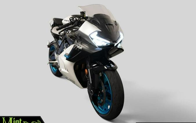 2025 CF MOTO 675 SS