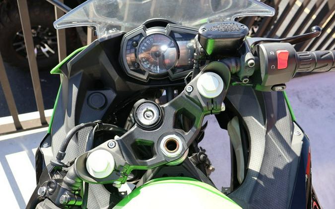 2020 Kawasaki Ninja 400 ABS KRT Edition ABS Pearl Blizzard White