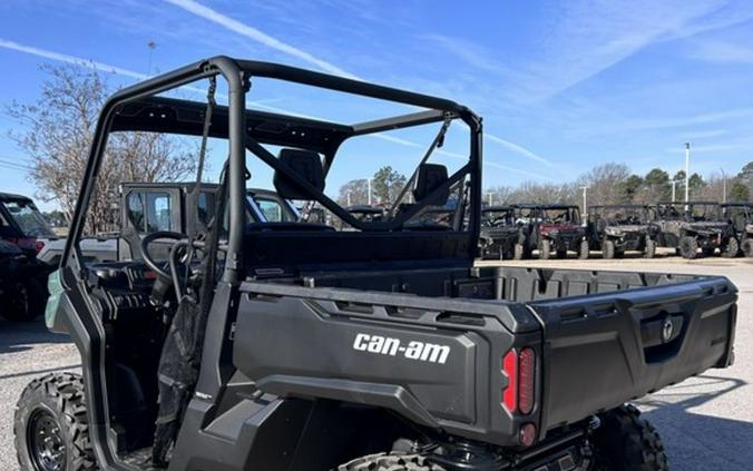 2026 Can-Am® Defender HD7