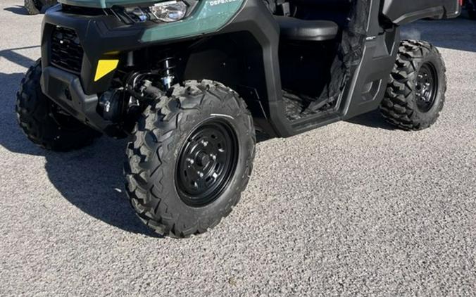 2026 Can-Am® Defender HD7