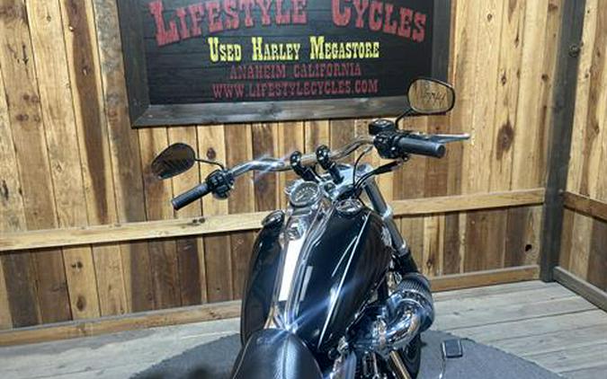 2013 Harley-Davidson Dyna® Wide Glide®