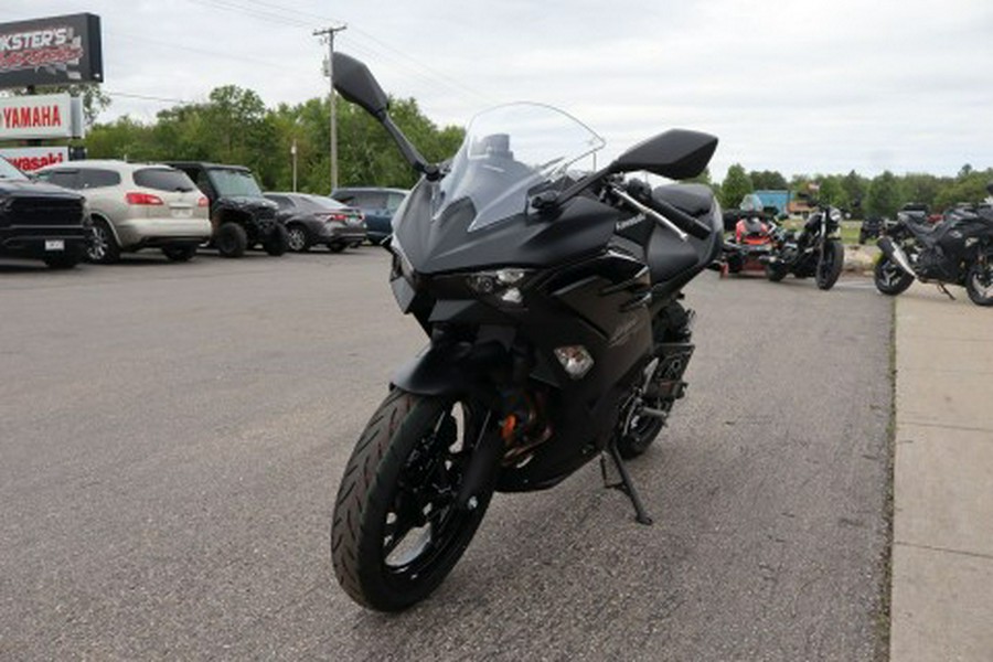 2026 Kawasaki Ninja® 500