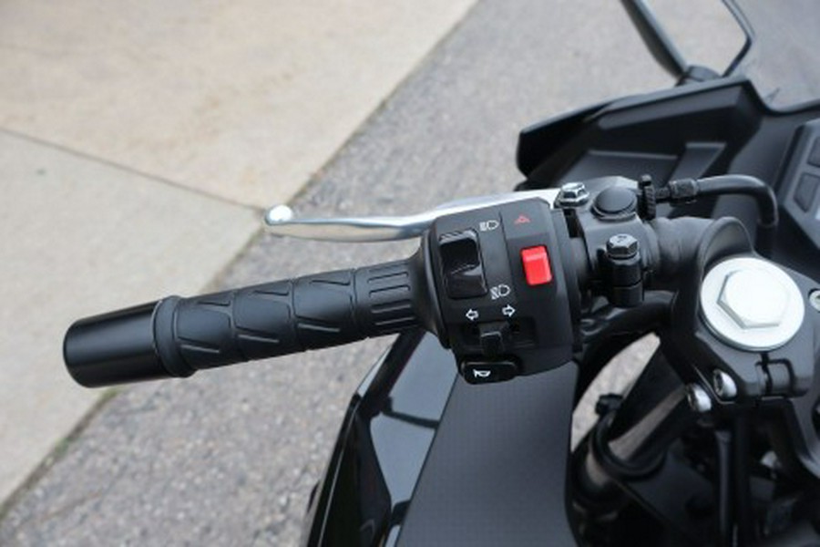 2026 Kawasaki Ninja® 500