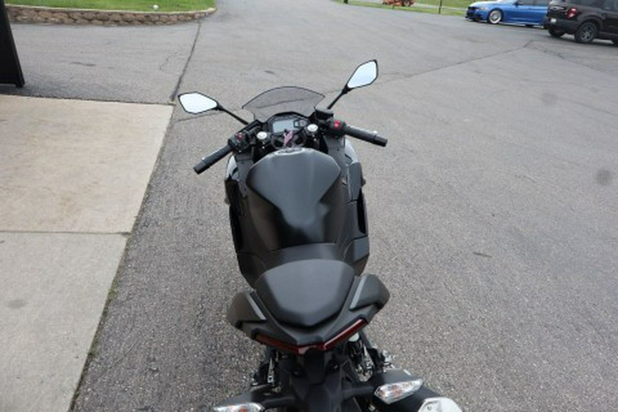 2026 Kawasaki Ninja® 500