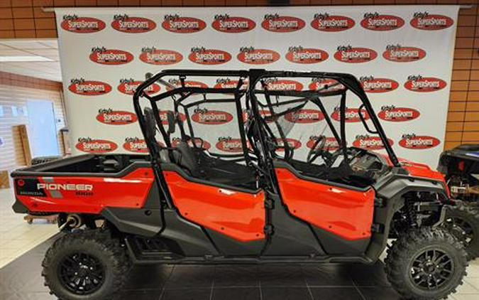 2023 Honda Pioneer 1000-6 Deluxe Crew