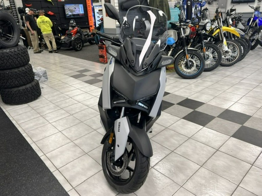 2023 Yamaha Xmax