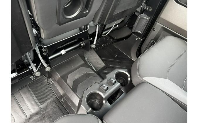 2026 Ranger® Crew XD 1500 NorthStar Ultimate - Super Graphite Smoke - Polaris