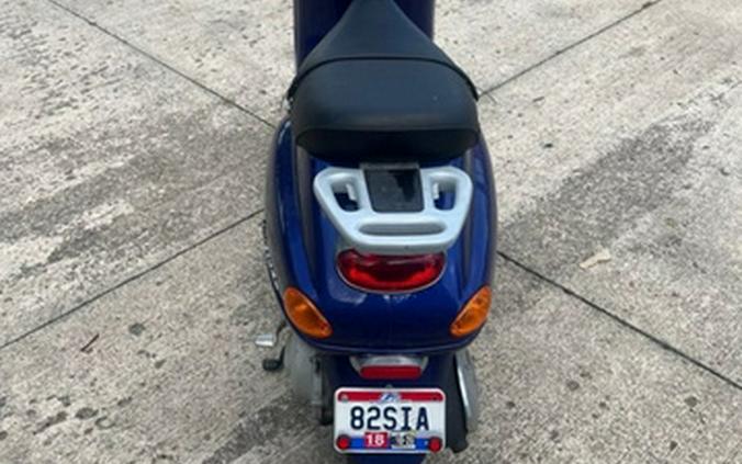 2004 Vespa ET2