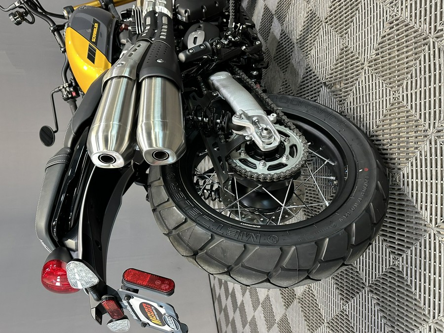 2026 TRIUMPH SCRAMBLER 900