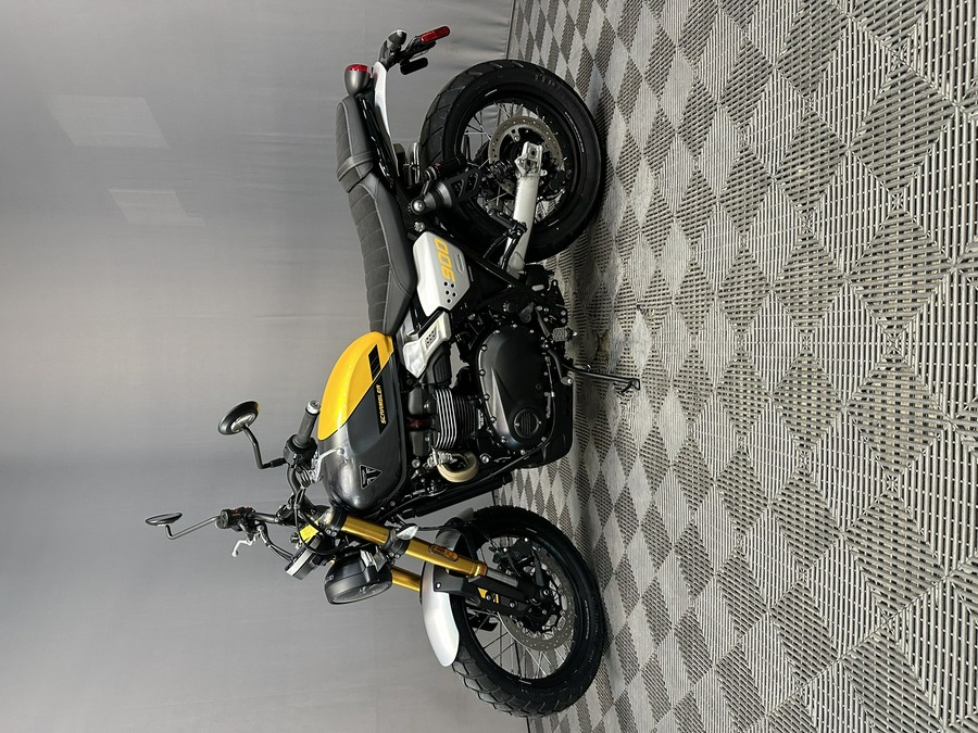 2026 TRIUMPH SCRAMBLER 900