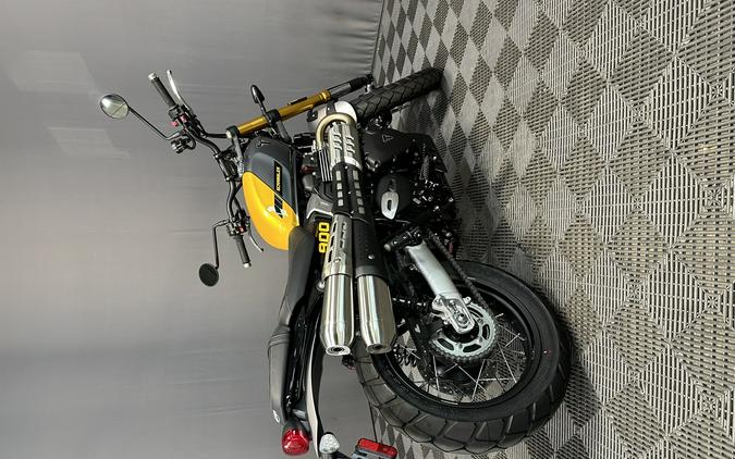 2026 TRIUMPH SCRAMBLER 900