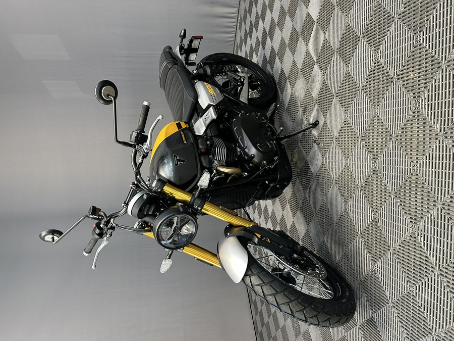 2026 TRIUMPH SCRAMBLER 900