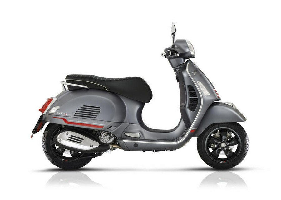 2022 Vespa GTS Super 300 Sport