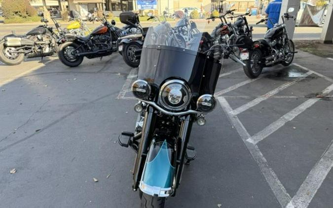 2026 Harley-Davidson® FLHC - Heritage Classic