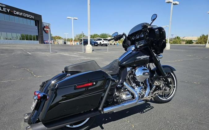 2016 Harley-Davidson® FLHXS - Street Glide® Special