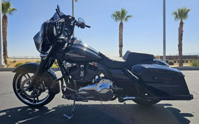2016 Harley-Davidson® FLHXS - Street Glide® Special
