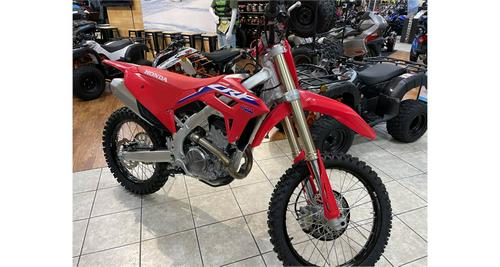 2022 Honda CRF250R Review (13 Fast Facts for Motocross Racing)