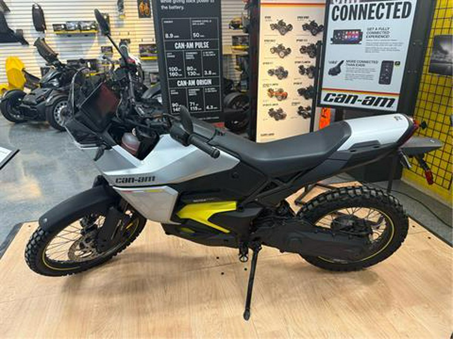 2025 Can-Am Origin '73