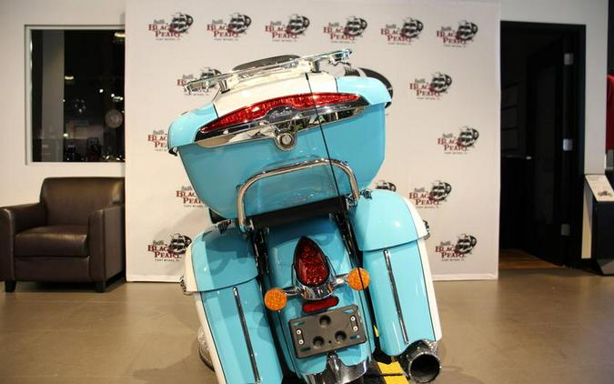 2021 Indian Motorcycle® Roadmaster® Maroon Metallic/Crimson Metallic