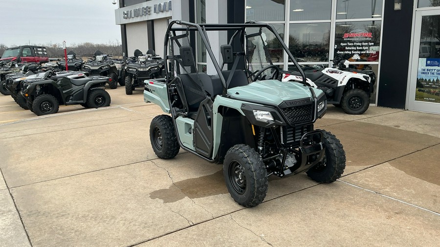 2026 Honda Pioneer 520