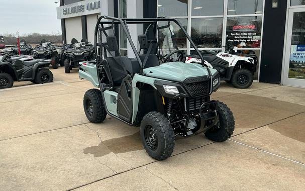 2026 Honda Pioneer 520