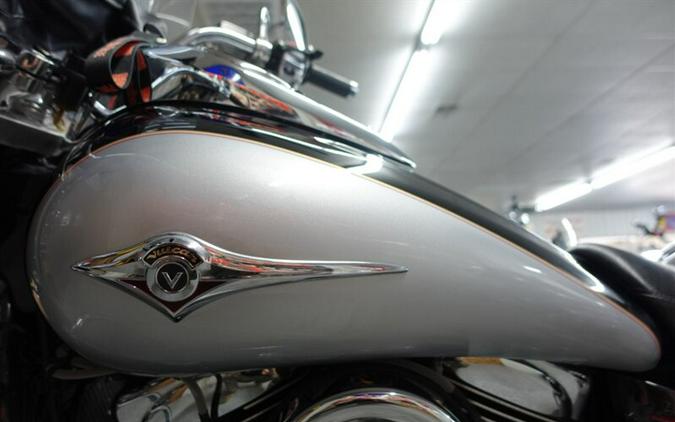 2005 Kawasaki Vulcan Nomad 1600