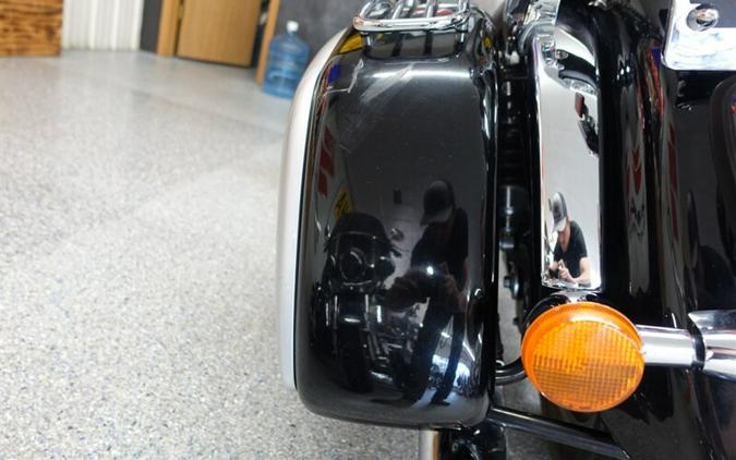 2005 Kawasaki Vulcan Nomad 1600