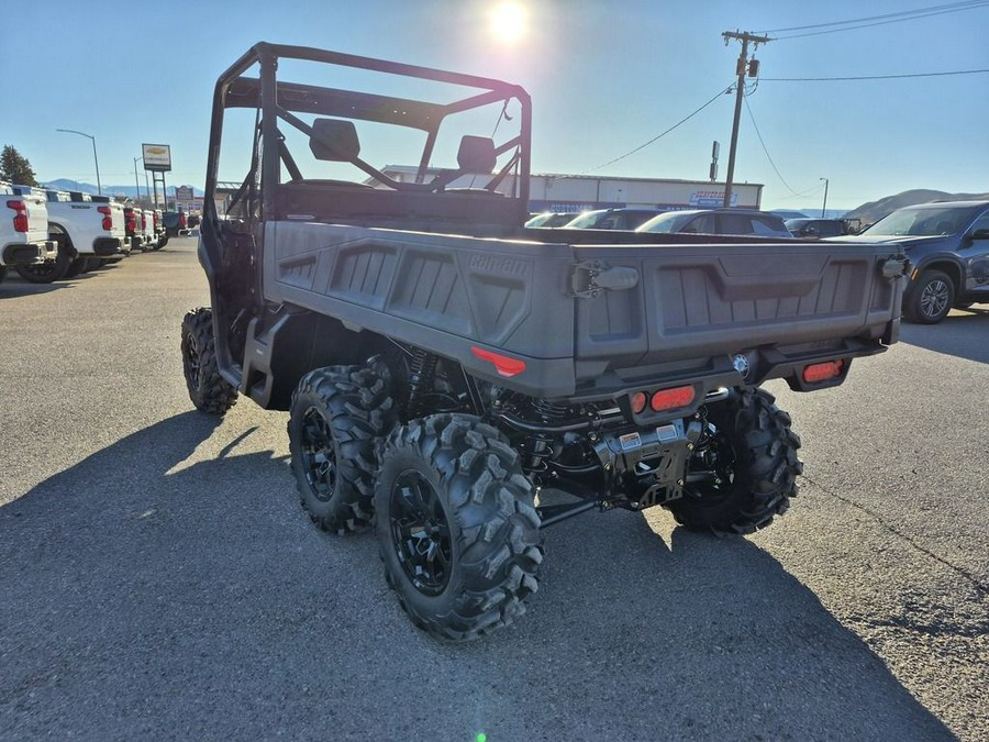 2026 Can-Am® Defender 6x6 DPS HD10