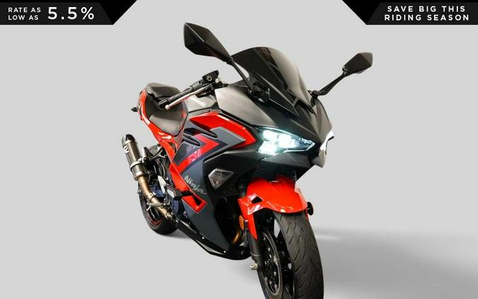 2025 Kawasaki NINJA 500