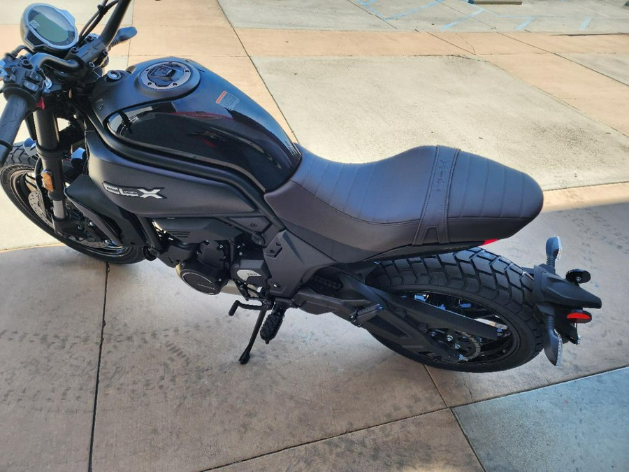 2023 CF MOTO 700CL-X - DEMO