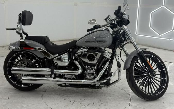 2025 Harley-Davidson Softail FXBR - Breakout