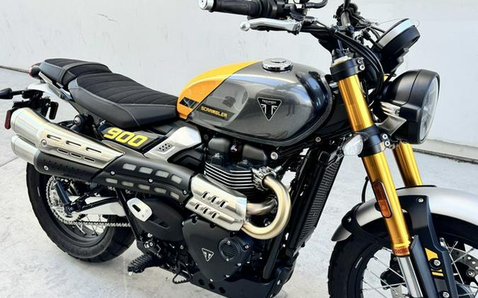2026 Triumph Scrambler 900 Mineral Grey