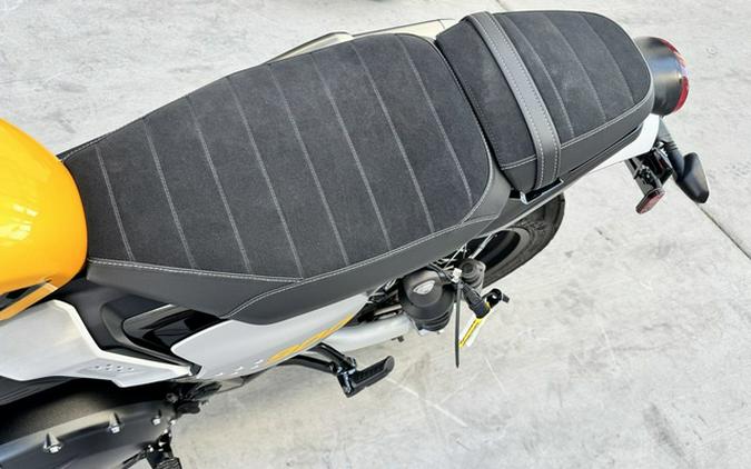 2026 Triumph Scrambler 900 Mineral Grey