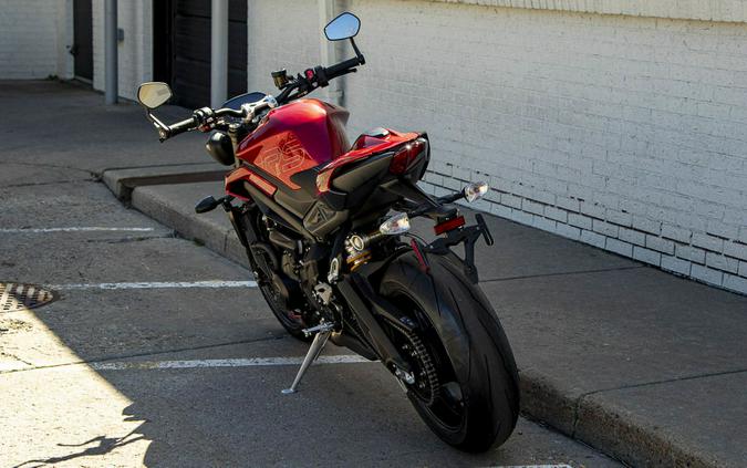 2024 Triumph Street Triple 765 RS Carnival Red