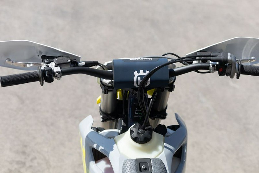 New 2024 HUSQVARNA TX 300 WHITE