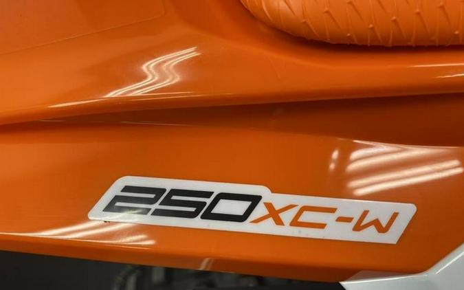 2024 KTM 300 XC-W