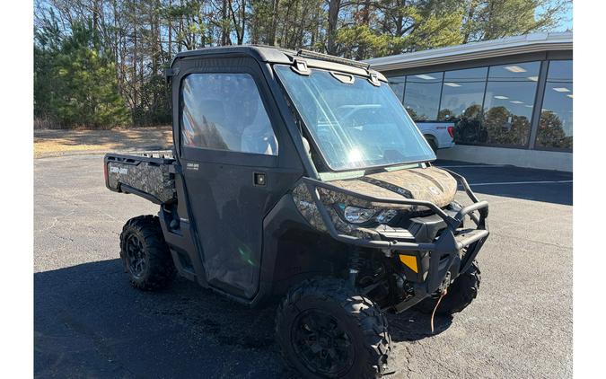 2023 Can-Am Defender XT HD10