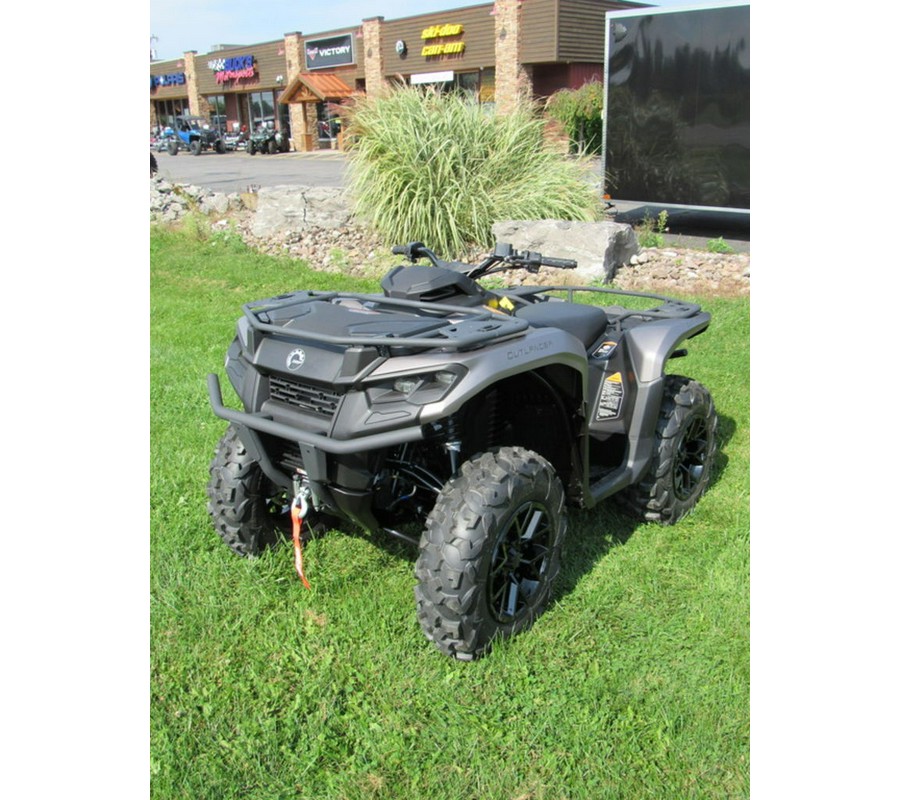 2026 Can-Am® Outlander XT 700