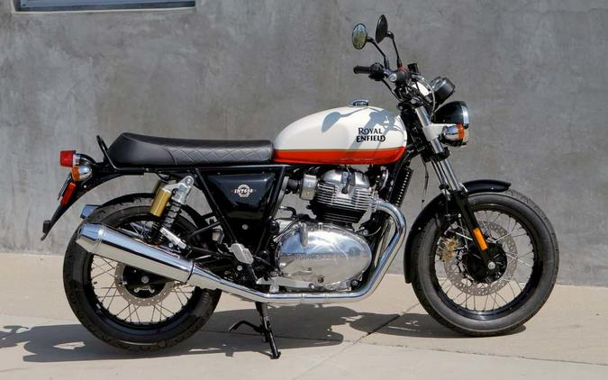 2022 Royal Enfield Classic 350 Review (17 Fast Facts)