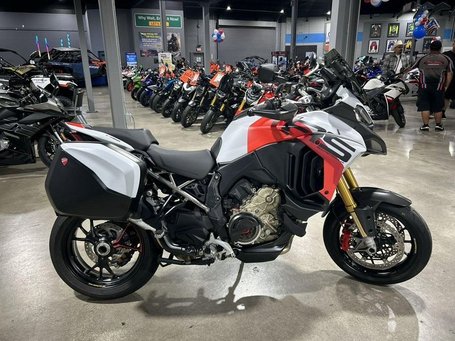 2025 Ducati MULTISTRADA V4 RS