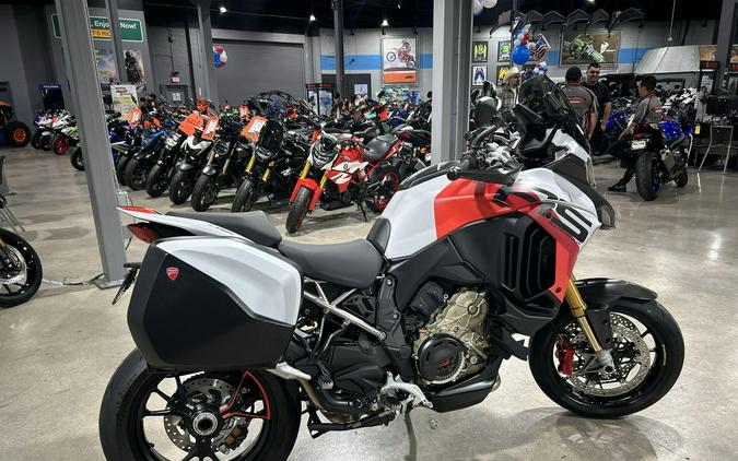 2025 Ducati MULTISTRADA V4 RS