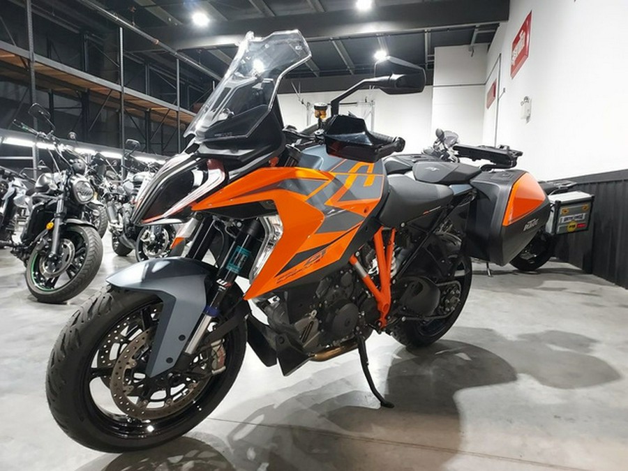 2024 KTM Super Duke 1290 GT