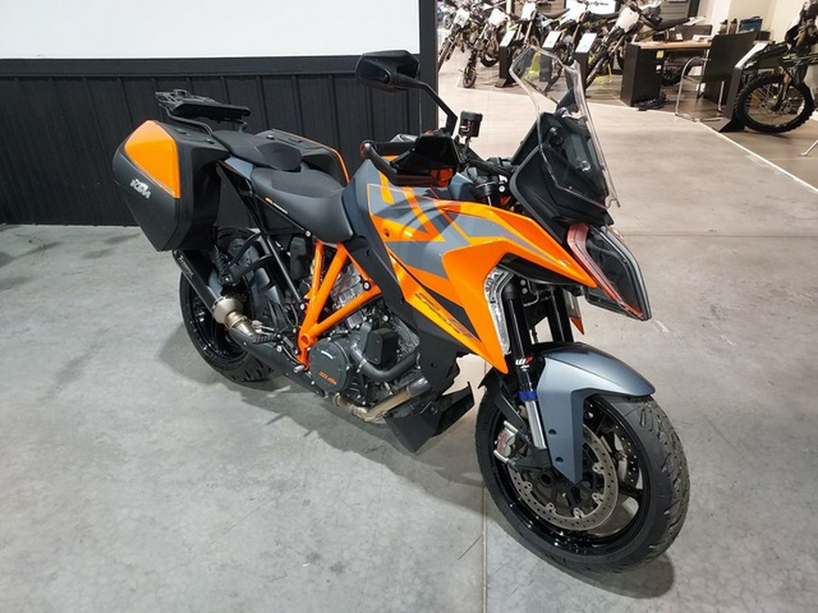 2024 KTM Super Duke 1290 GT