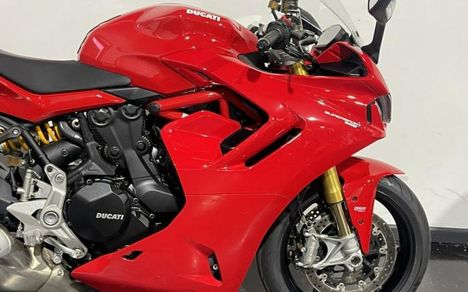 2022 Ducati Supersport 950 Ducati Red