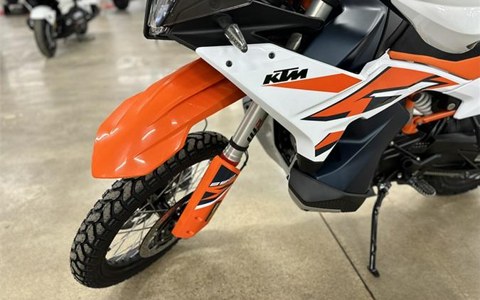 2024 KTM 890 Adventure R