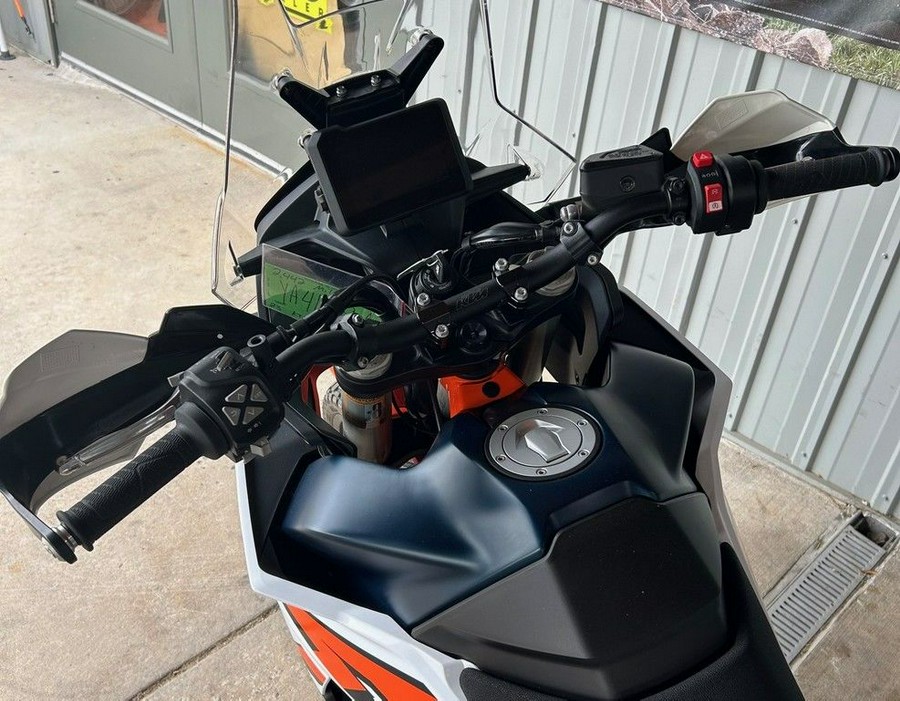 2023 KTM 890 Adventure R