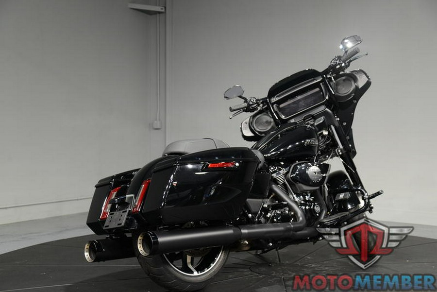 2024 Harley-Davidson® FLHX - Street Glide®