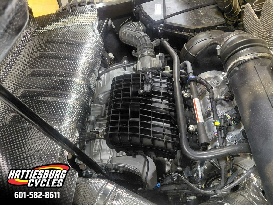 2026 Can-Am Defender XT CAB HD11 With 10.25 In.Display Dark Wi